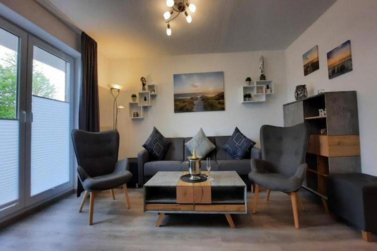 Apartment In Burhave With A Shared Pool Exteriér fotografie